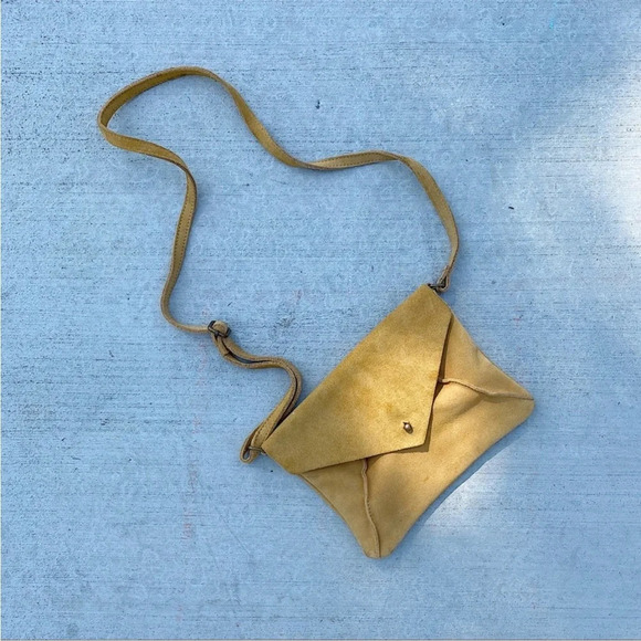 Free people genuine suede leather envelope style bag adjustable strap yellow - Picture 1 of 15